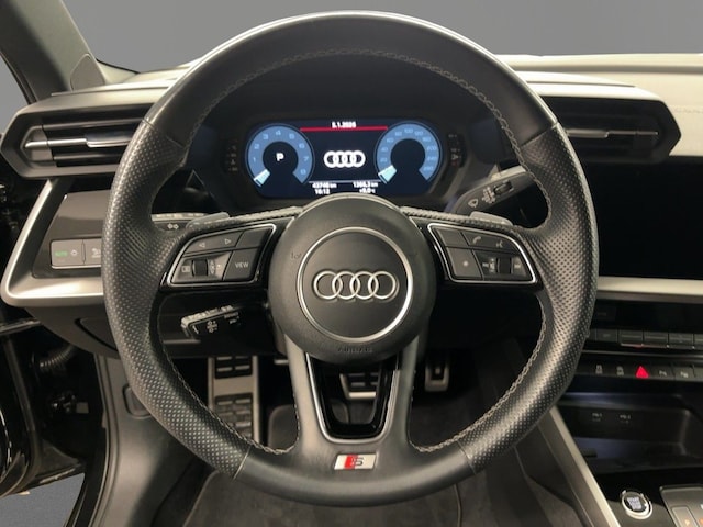 Audi A3 35 TFSI S-Line S-Tronic Sedan