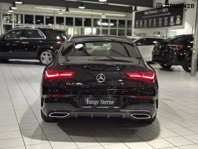 Mercedes-Benz CLA 180 AMG Line Coupé