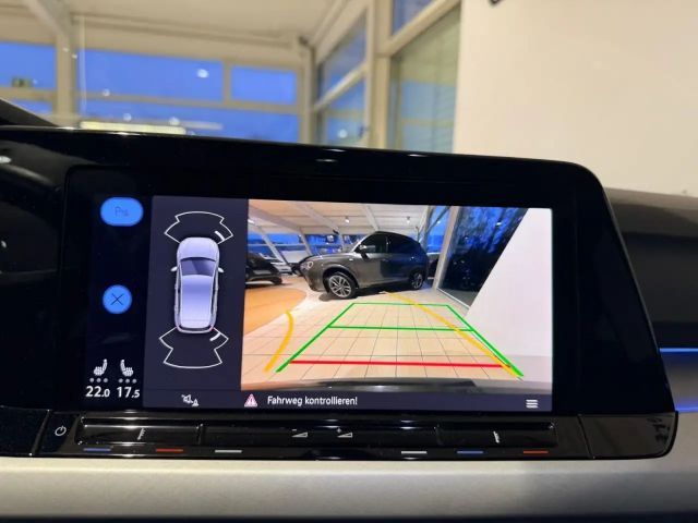 Volkswagen Golf 1.5 eTSI DSG Golf VIII Life