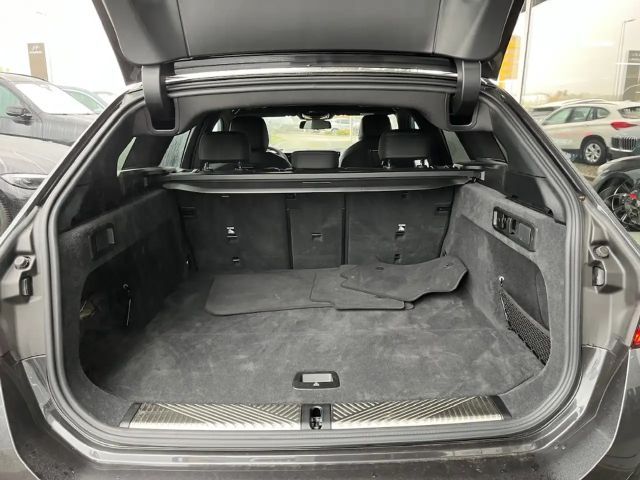 BMW 540 540d M-Sport Touring xDrive