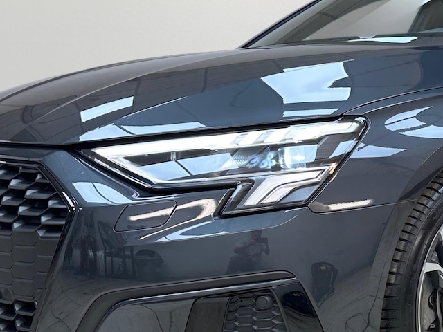 Audi A3 40 TFSI Quattro S-Tronic Sedan