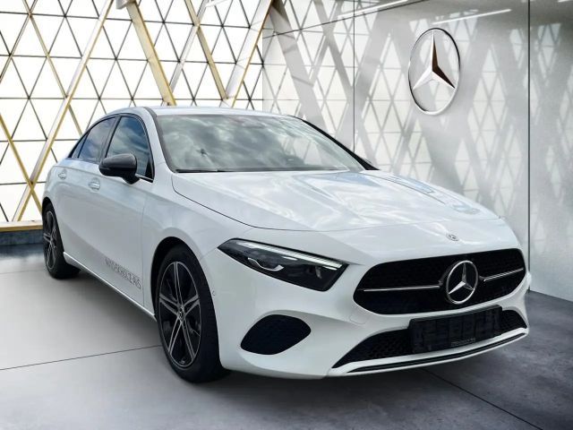 Mercedes-Benz A 180 Progressive