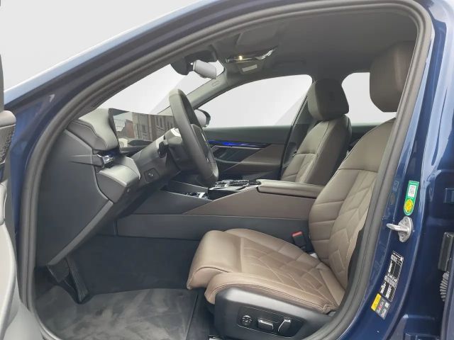 BMW i5 Touring eDrive40