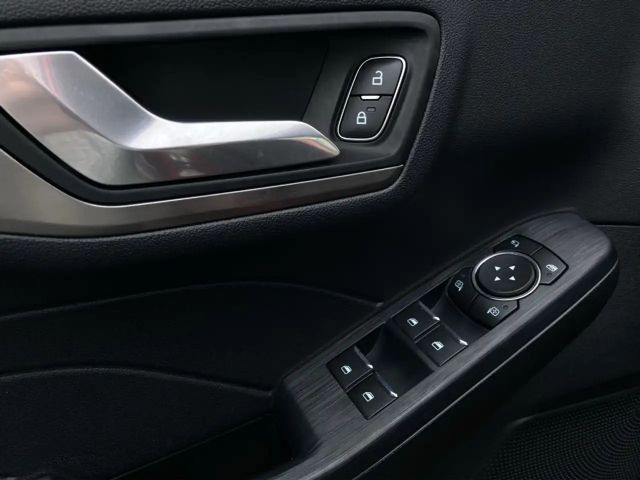 Ford Kuga Plug in Hybrid Titanium