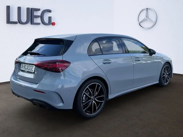 Mercedes-Benz A 200 AMG Line