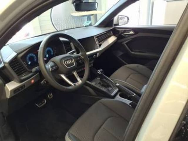 Audi A1 30 TFSI Allstreet S-Tronic