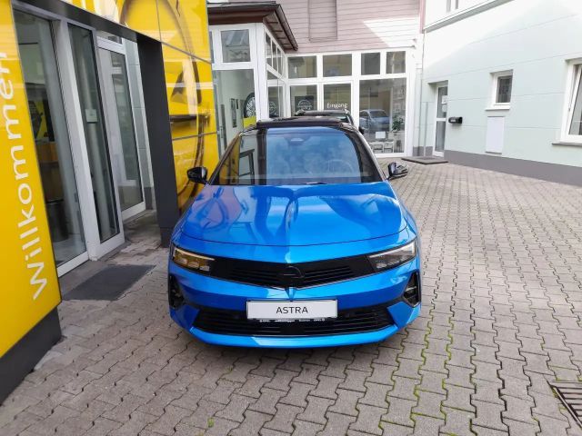 Opel Astra GS-Line Grand Sport