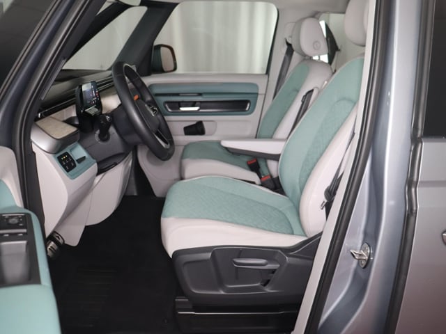 Volkswagen ID.Buzz IQ.Drive LWB