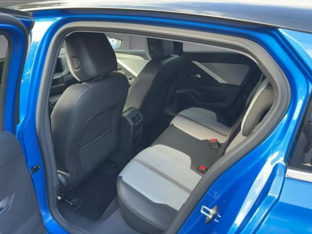 Opel Astra 1.2 Turbo Elegance Turbo