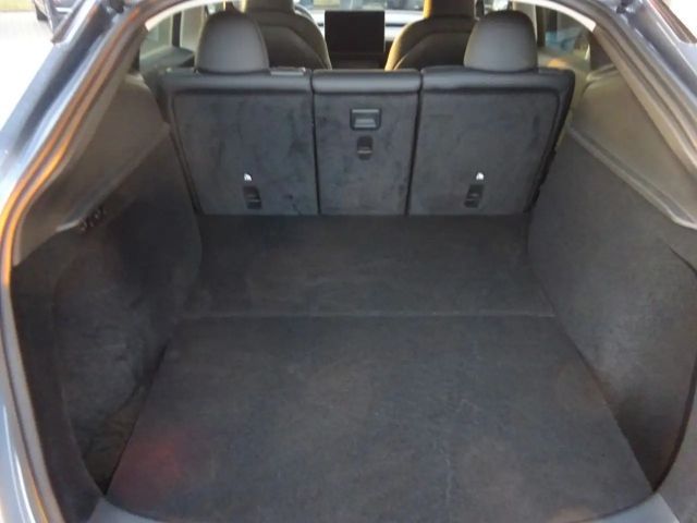 Tesla Model Y AWD Dual Motor Long Range