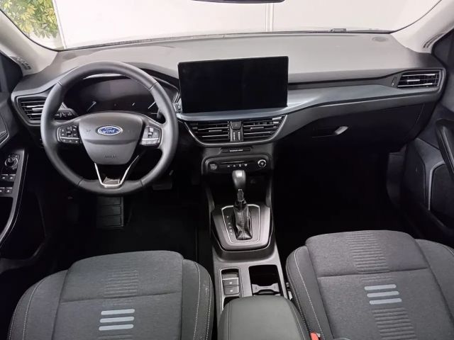 Ford Focus / Pano. / AT / AHK / Sitz-Lenkradheizung