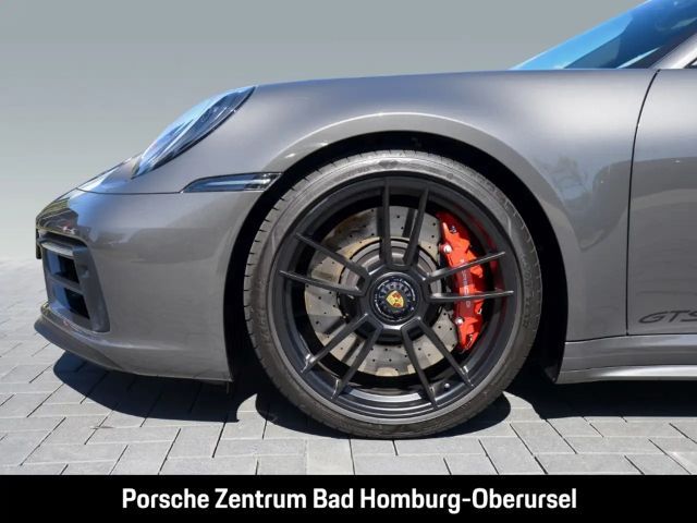 Porsche 992 Carrera Coupé GTS