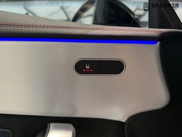 Mercedes-Benz CLA 200 AMG Line Coupé