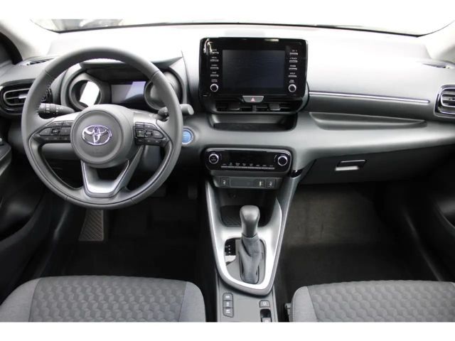 Toyota Yaris Comfort Hatchback Team D