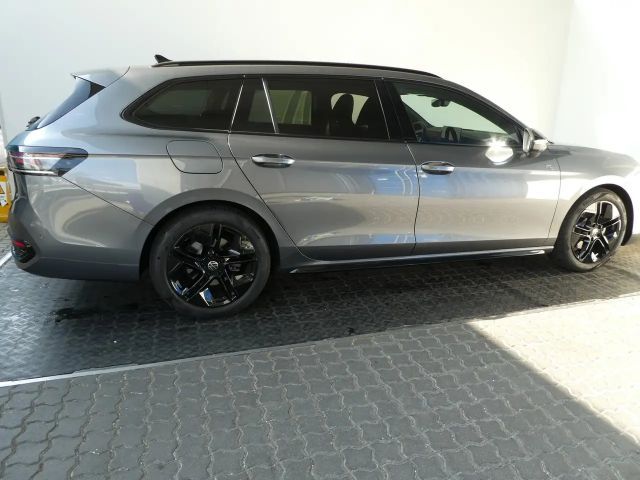 Volkswagen Passat DSG R-Line Variant