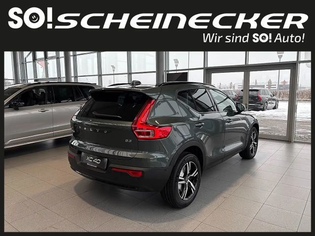 Volvo XC40 Dark Plus