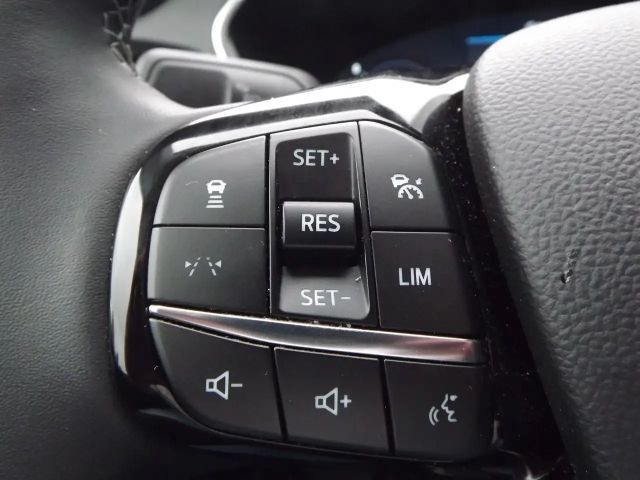 Ford Kuga 4x4 AWD Active Hybrid X