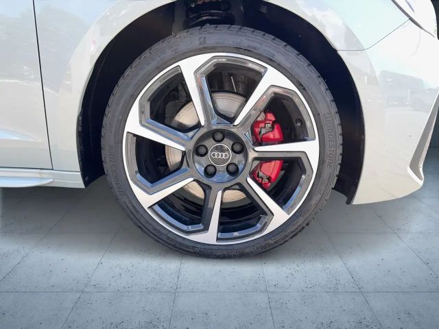 Audi A1 40 TFSI S-Line