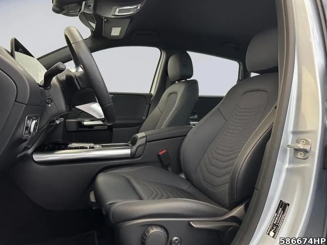 Mercedes-Benz B 180 Progressive