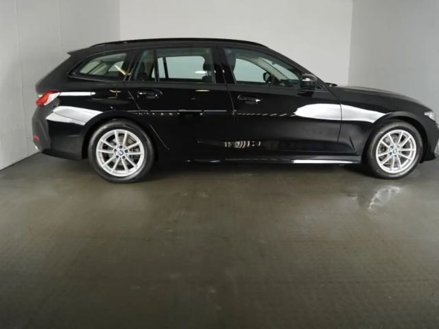 BMW 318 318i Touring