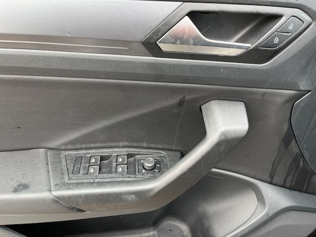 Volkswagen T-Roc Cabriolet DSG Plus R-Line