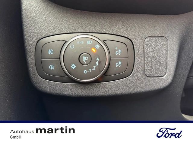 Ford Puma EcoBoost Titanium