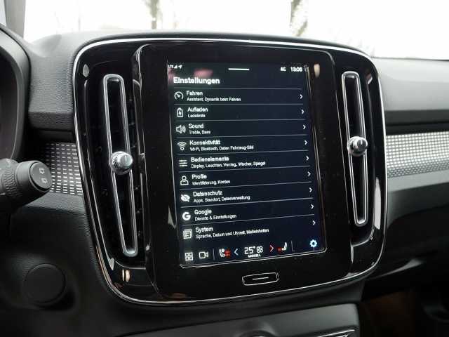 Volvo XC40 Plus Recharge