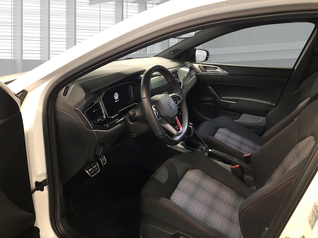 Volkswagen Polo 2.0 TSI DSG