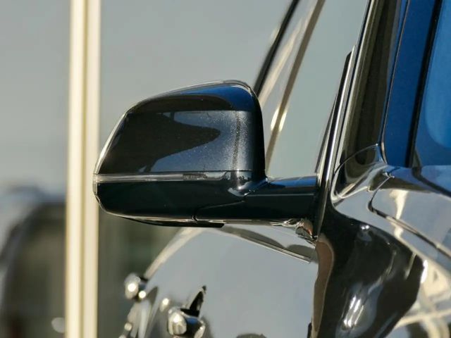 BMW X5 Individual M-Sport xDrive50e