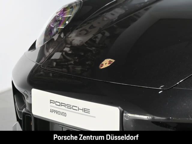 Porsche 992 Cabrio Carrera