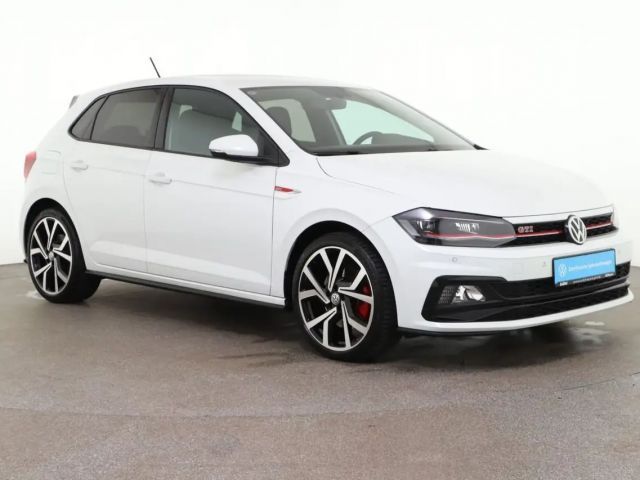 Volkswagen Polo 2.0 TSI DSG GTI