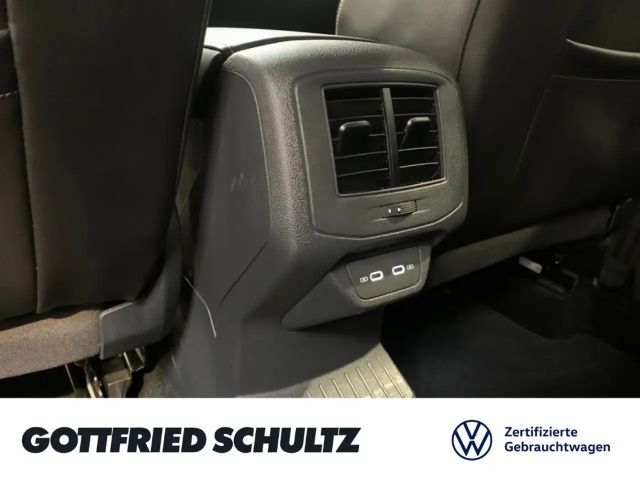 Volkswagen T-Roc GOAL TSI NAVI SITZHEIZUNG EINPARKHILFE LED
