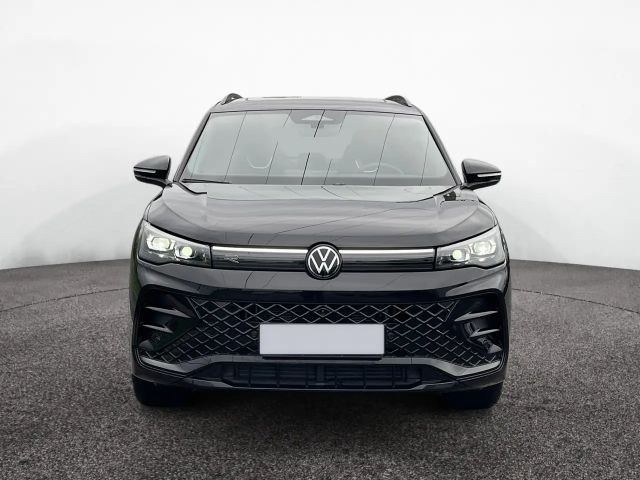 Volkswagen Tiguan 4Motion DSG R-Line