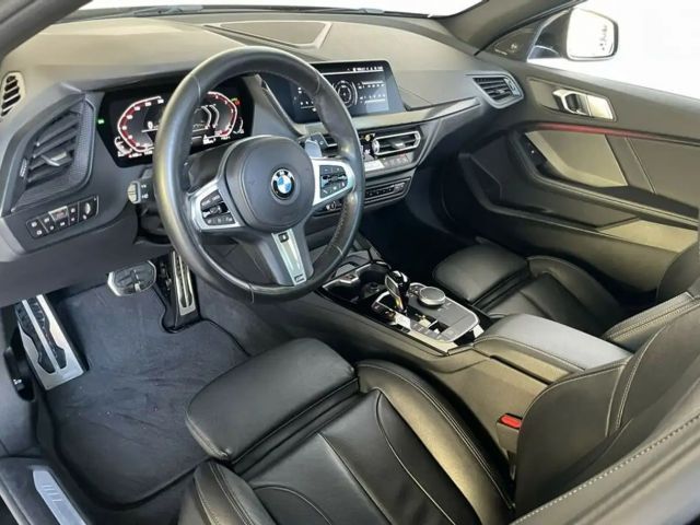 BMW 120 120d Sedan xDrive