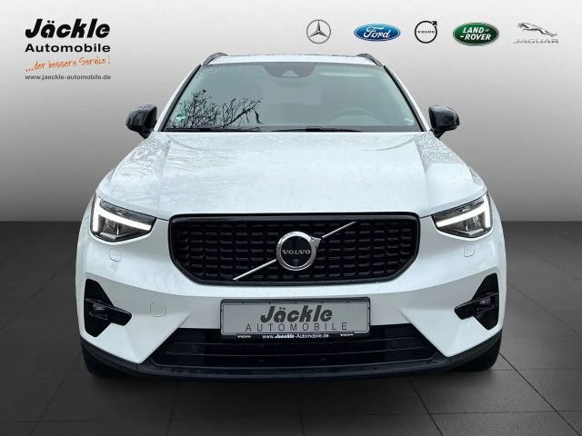Volvo XC40 Dark Plus