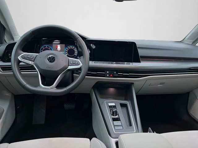 Volkswagen Golf DSG Style Variant