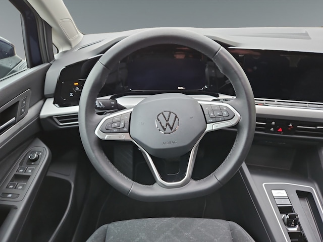 Volkswagen Golf 1.5 eTSI DSG Life Variant