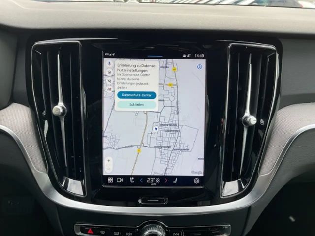 Volvo V60 AWD Dark Plus T8