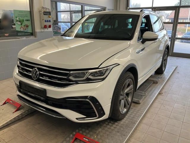 Volkswagen Tiguan 4Motion IQ.Drive R-Line