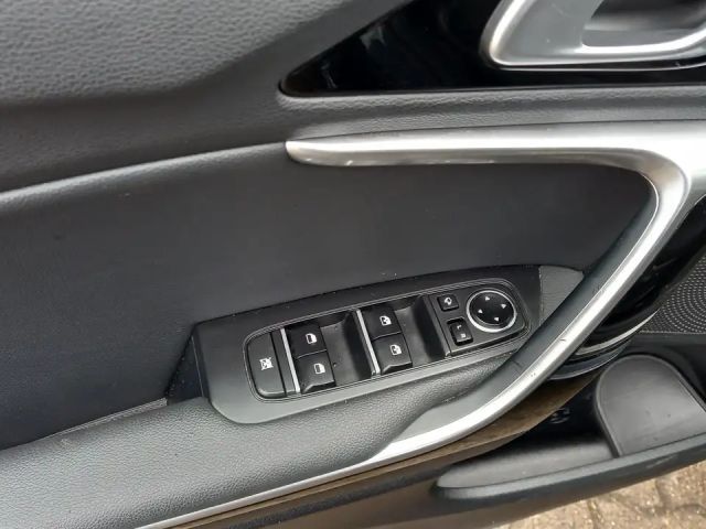 Kia Ceed Hybrid PHEV SportWagon Vision