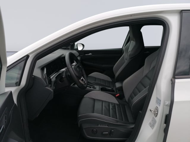 Volkswagen Golf 2.0 TDI DSG Golf VIII