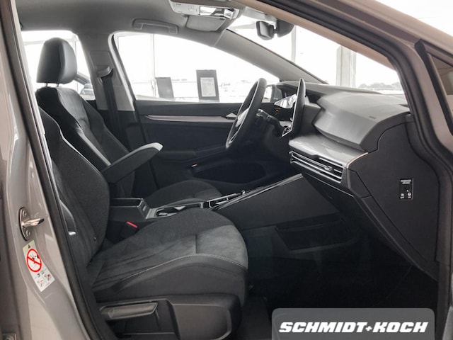 Volkswagen Golf 1.5 eTSI DSG Style