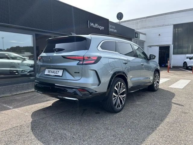 Renault Espace E-Tech Hybrid Iconic