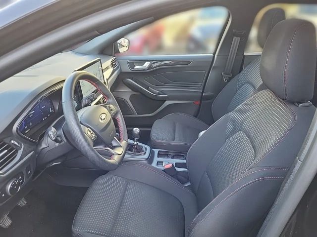 Ford Focus ST Line Wagon