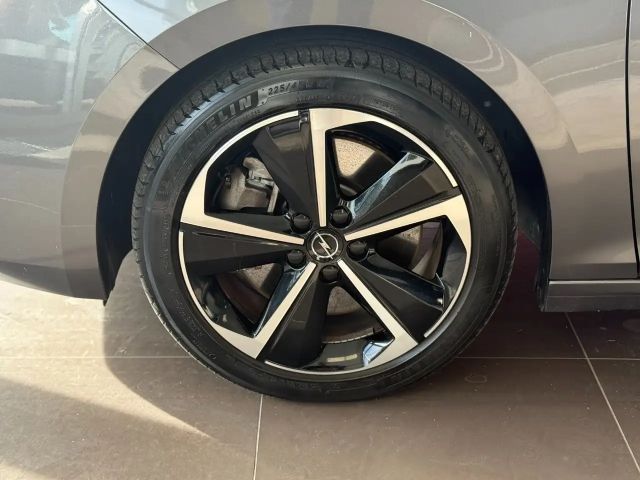 Opel Astra 1.6 Turbo Edition Turbo