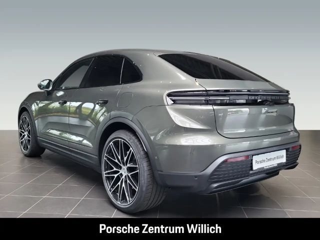 Porsche Macan 4
