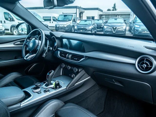 Alfa Romeo Stelvio Veloce