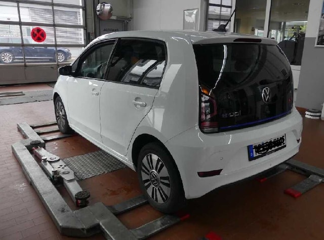 Volkswagen e-up! Plus Style