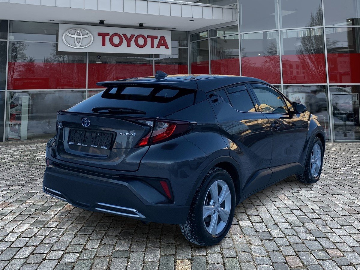 Toyota C-HR 5-deurs Plus