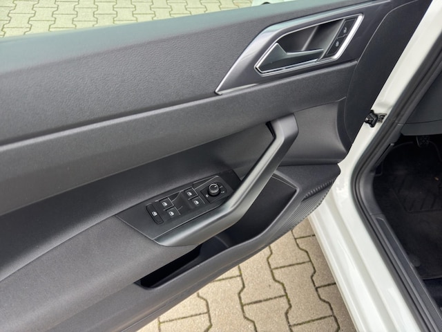 Volkswagen Polo 1.0 TSI Highline